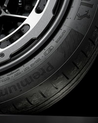 Continental Premium Contact C 285 45 21 113V 3D model 2